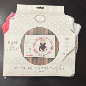 Plush Baby Milestone Mat Kit - Floral Pink and White Photography